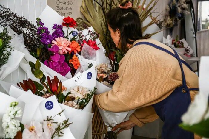 Why Fresh Flowers Make The Perfect Gift